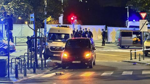 BELGIUM  SHOOTOUT :TWO DEAD, THREE WOUNDED DEAD