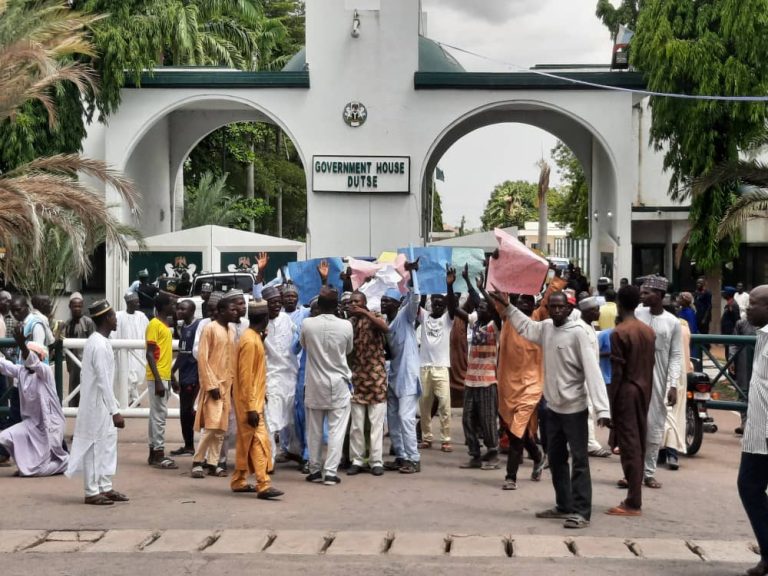 TWO KILLED, MANY INJURED AS PROTESTERS CLASH WITH SECURITY IN JIGAWA