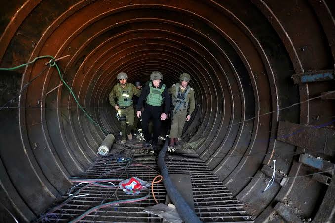 IDF EVACUATES  BODIES OF 6 HOSTAGES IN HAMAS TUNNEL